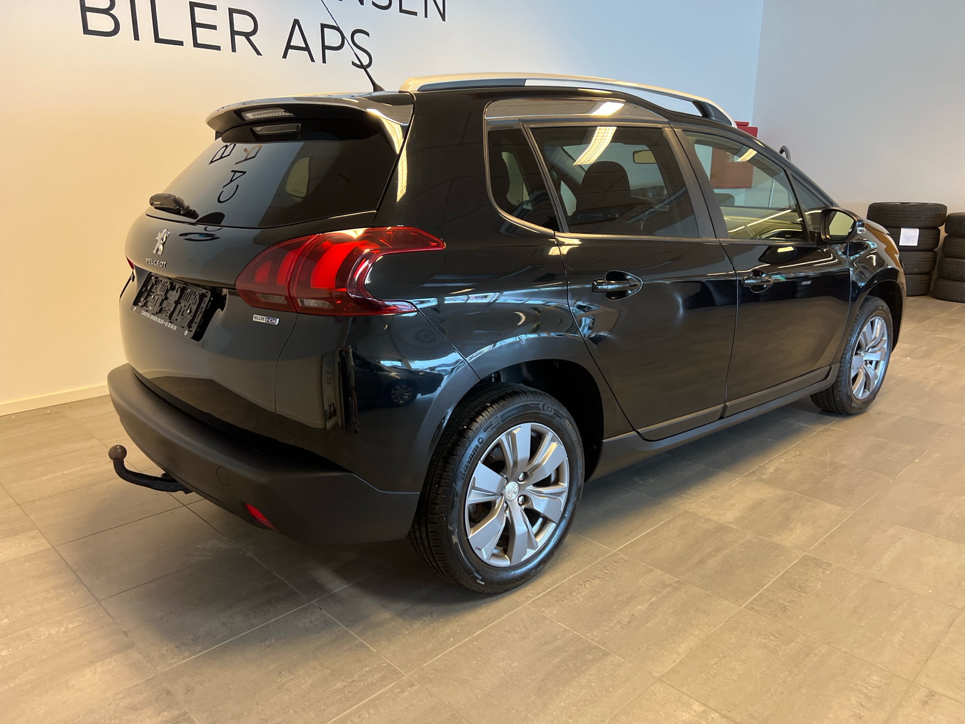 Billede af Peugeot 2008 1,6 BlueHDi Active Plus 100HK Van