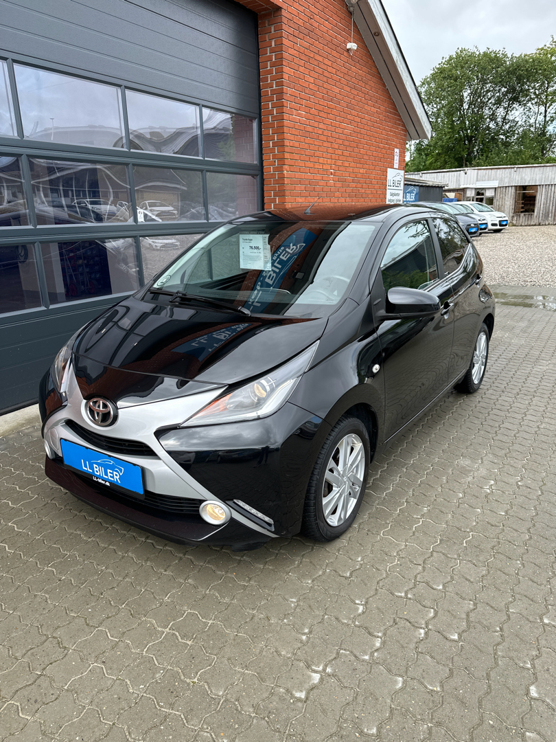 Billede af Toyota Aygo 1,0 VVT-I X-Black II 69HK 5d