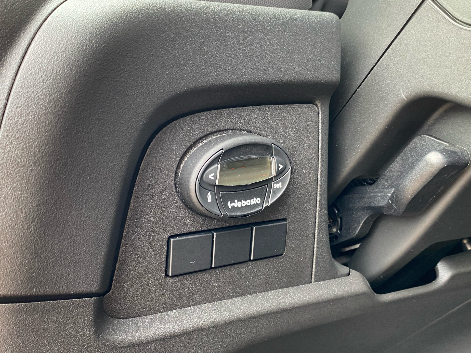 Billede af Iveco Daily 35S18 12m3 3,0 D 180HK Van 8g Aut.