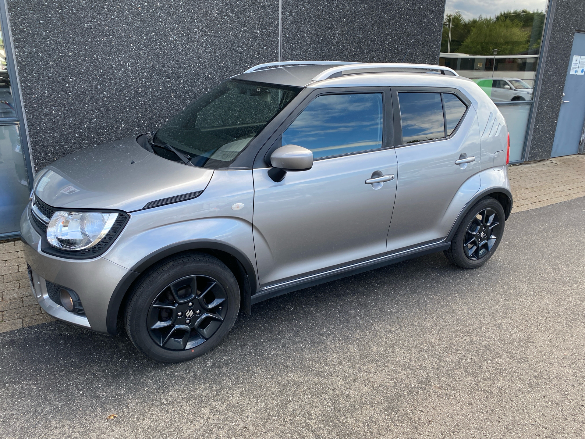 Billede af Suzuki Ignis 1,2 Dualjet Active Hit AEB 90HK 5d