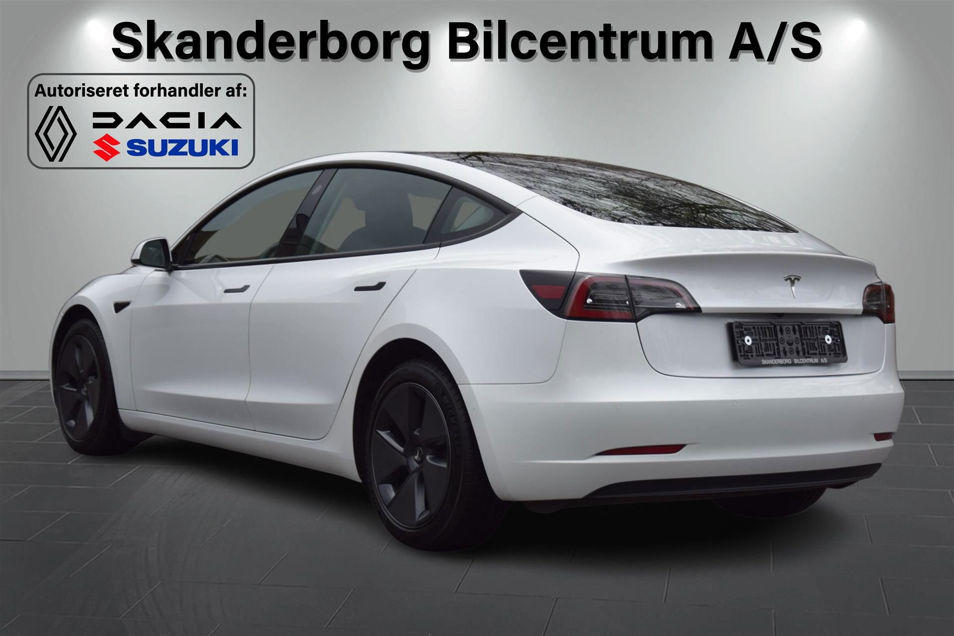 Billede af Tesla Model 3 EL Standard Range 283HK Aut.