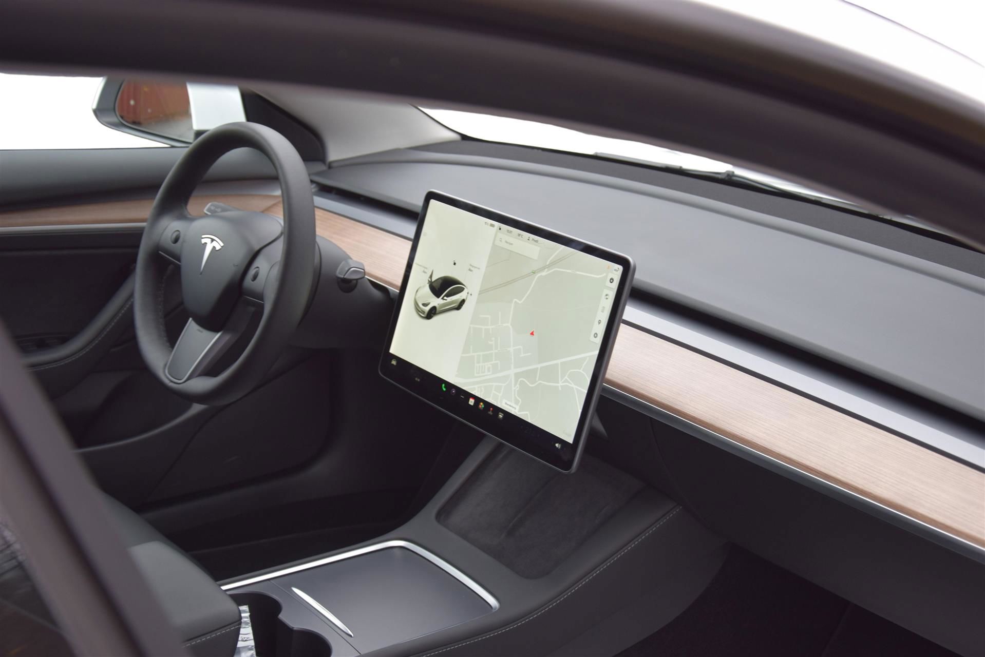 Billede af Tesla Model 3 EL Standard Range 283HK Aut.