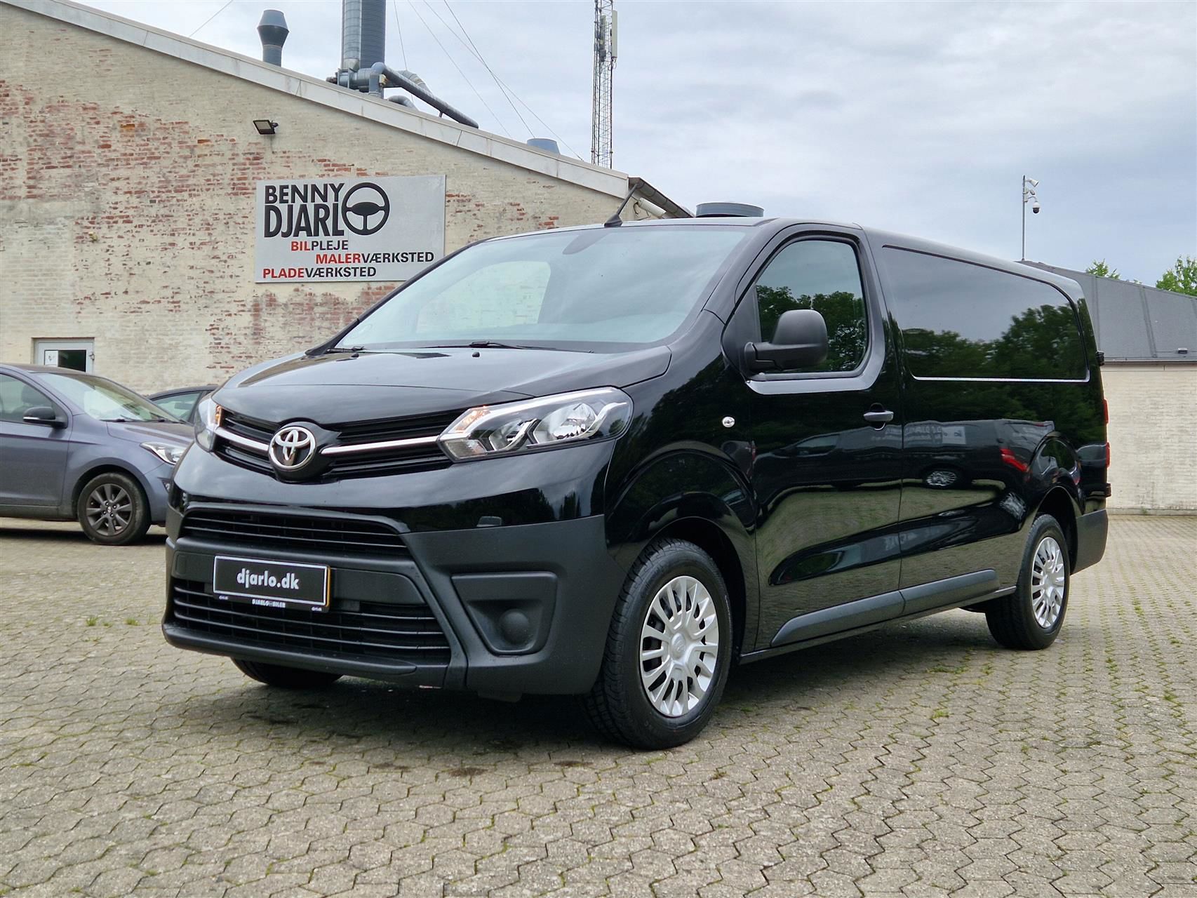 Billede af Toyota Proace Long 2,0 D Comfort 144HK Van 6g