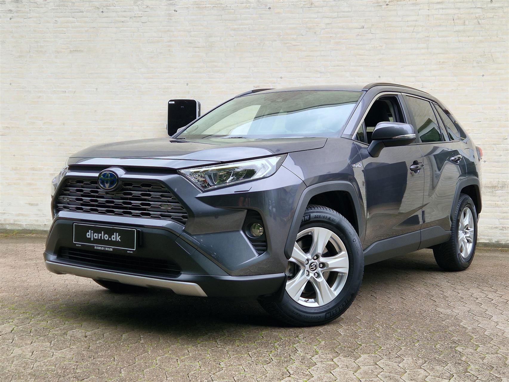 Billede af Toyota RAV4 2,5 Hybrid H3 218HK 5d 6g Aut.