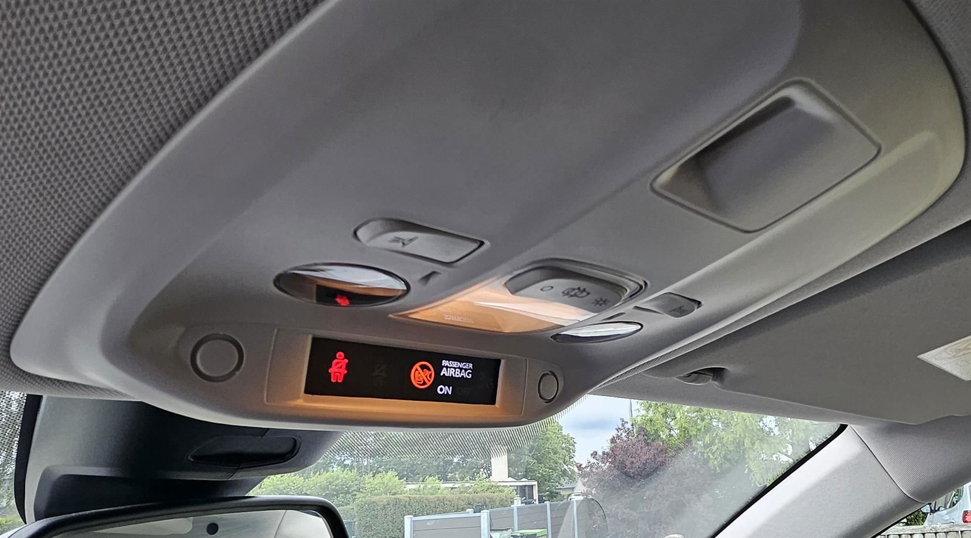 Billede af Peugeot Expert Traveller L2 1,6 BlueHDi Business 115HK 6g
