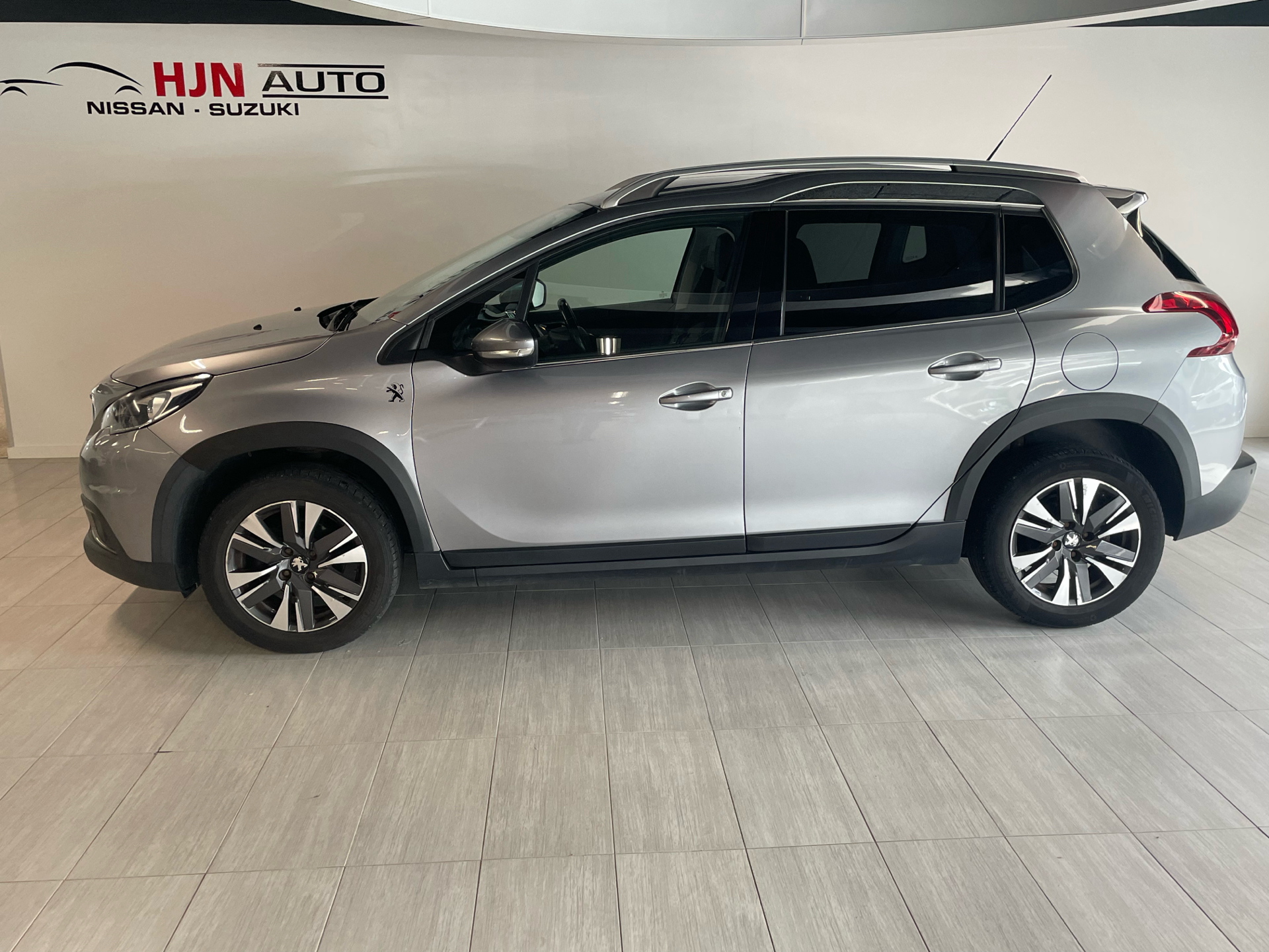 Billede af Peugeot 2008 1,6 BlueHDi Allure 100HK