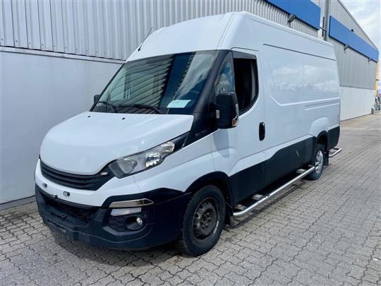 Iveco Daily 35S14 12m3 2,3 D 136HK Van 6g