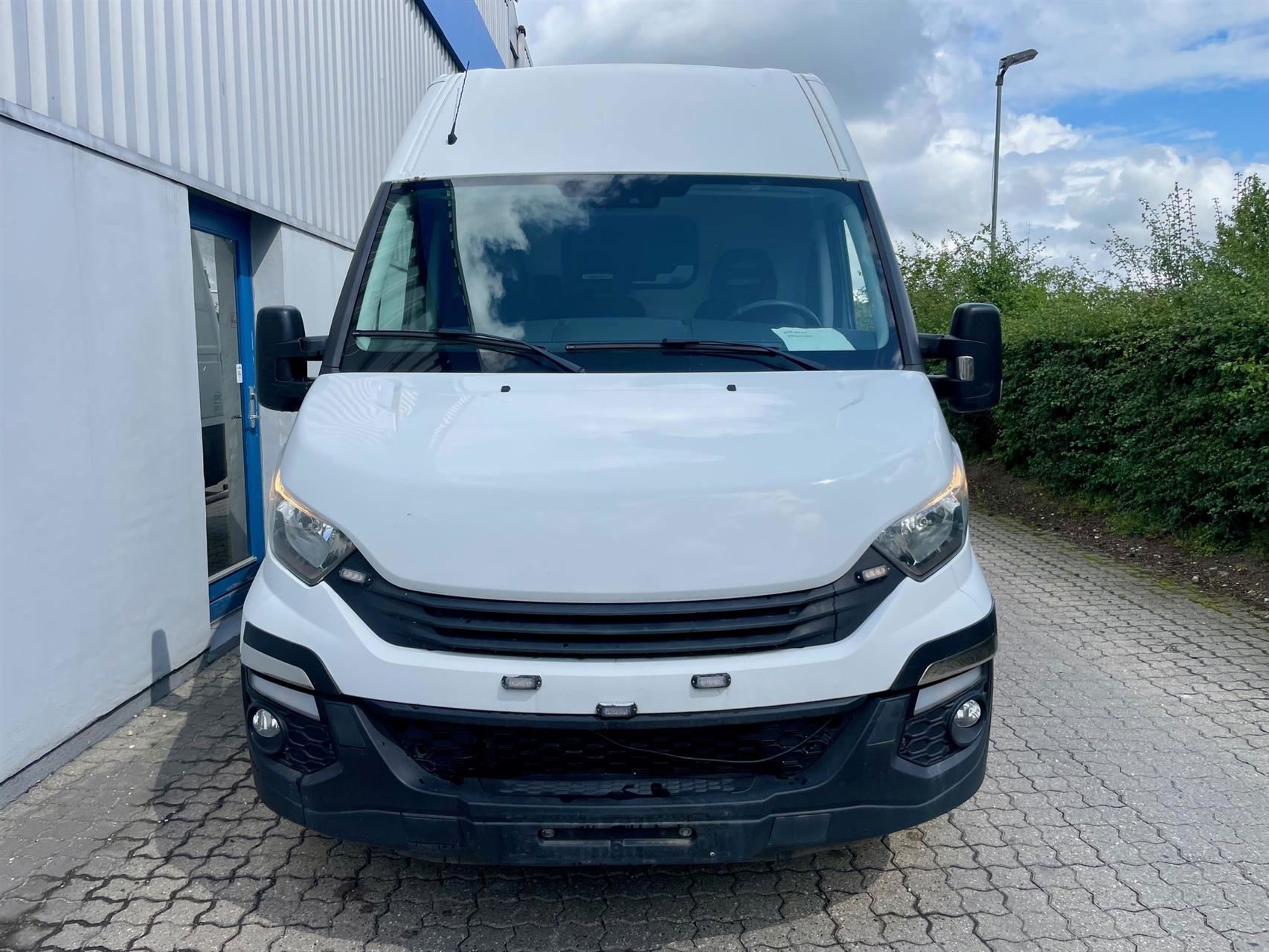 Billede af Iveco Daily 35S14 12m3 2,3 D 136HK Van 6g