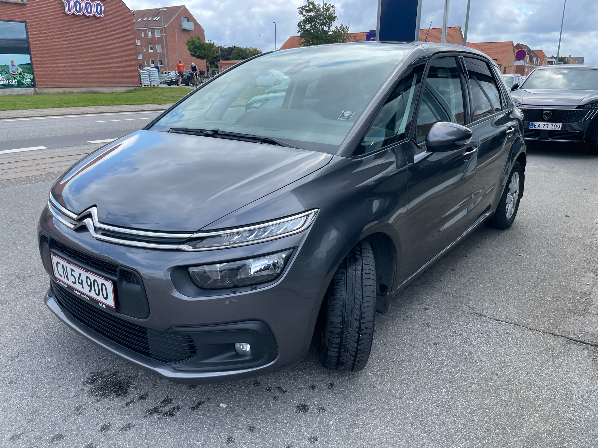 Billede af Citroën C4 SpaceTourer 1,5 Blue HDi Platinum EAT8 130HK 8g Aut.