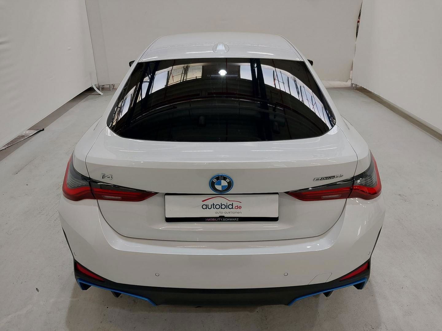 BMW i4 2023