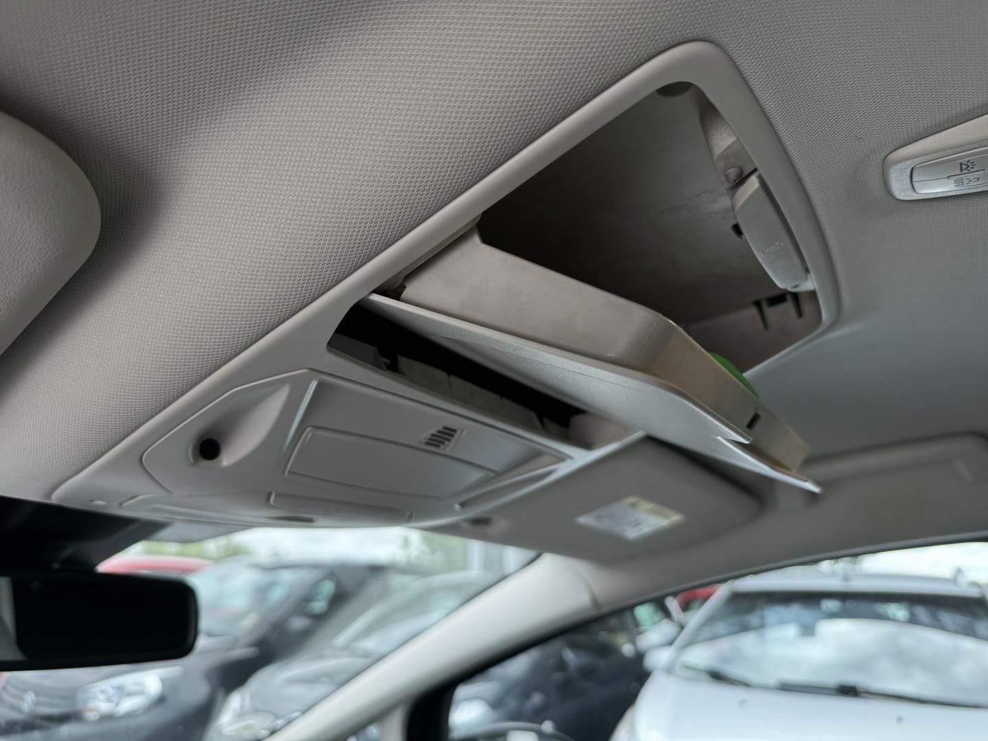 Billede af Ford C-MAX 1,5 TDCi Titanium 120HK Van 6g