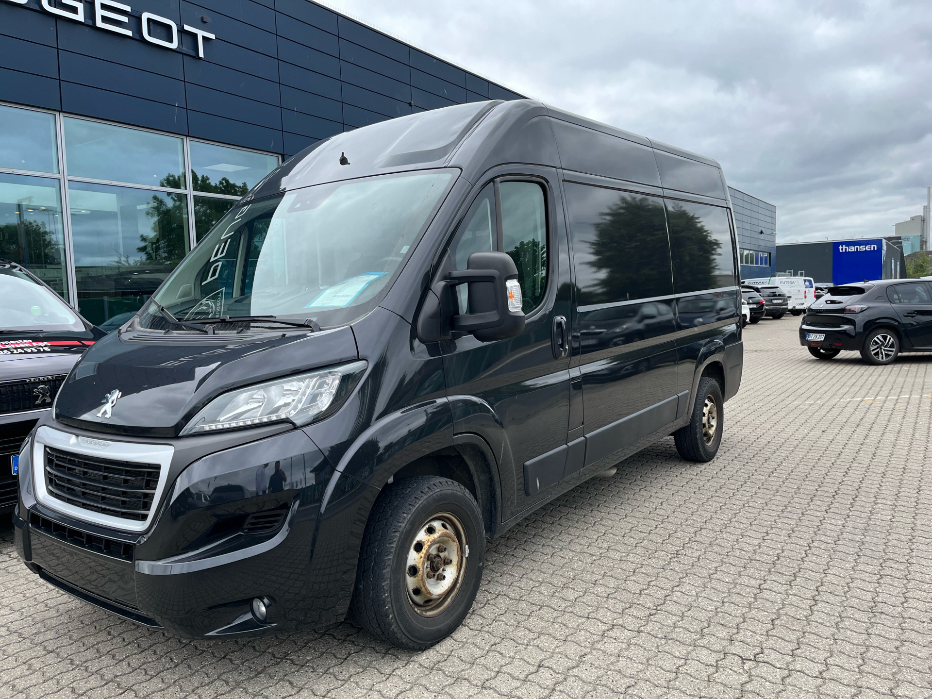 Billede af Peugeot Boxer 335 L2H2 2,0 BlueHDi Ultimate 163HK Van 6g