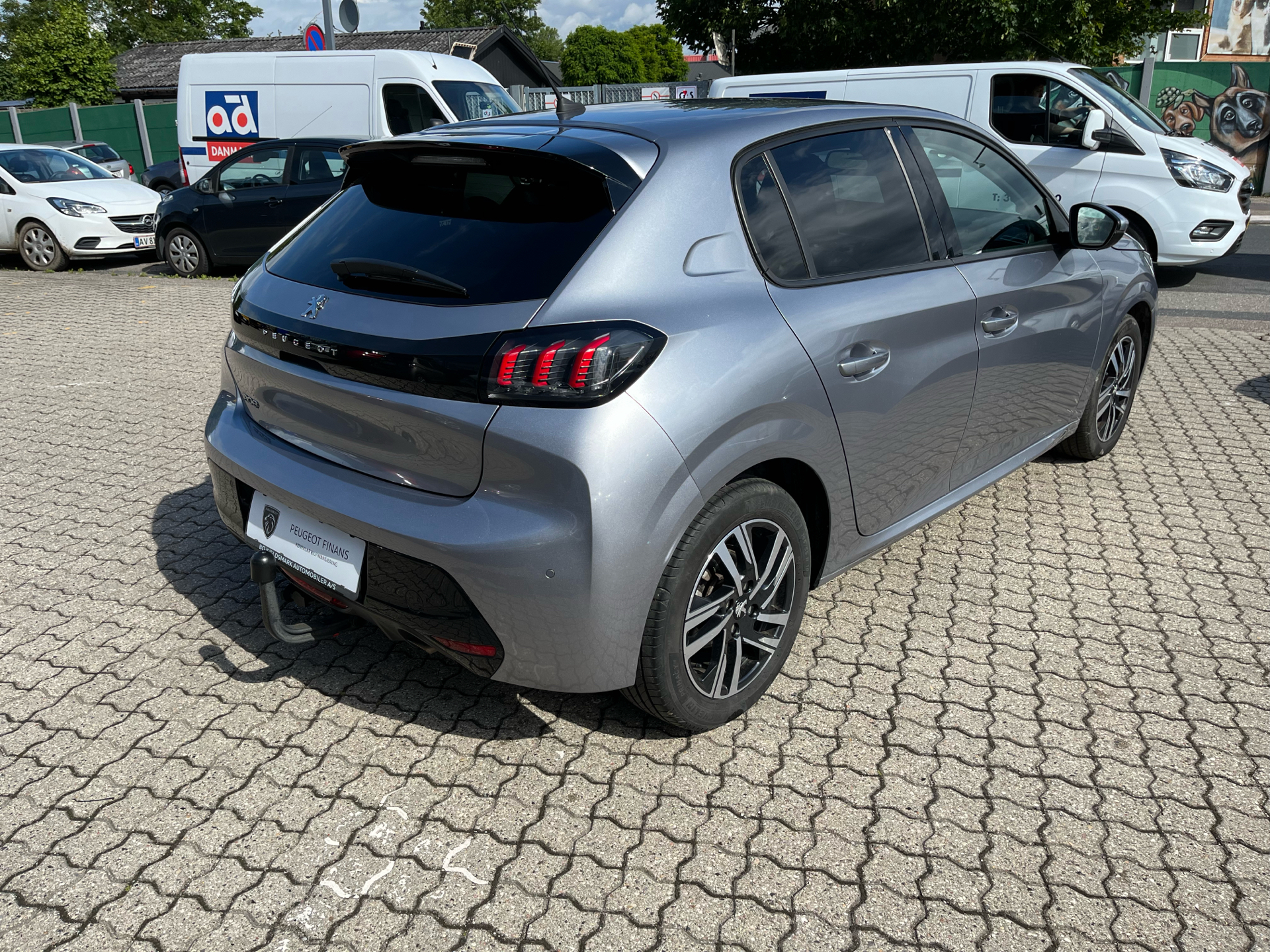 Billede af Peugeot 208 1,2 PureTech Allure 100HK 5d 6g