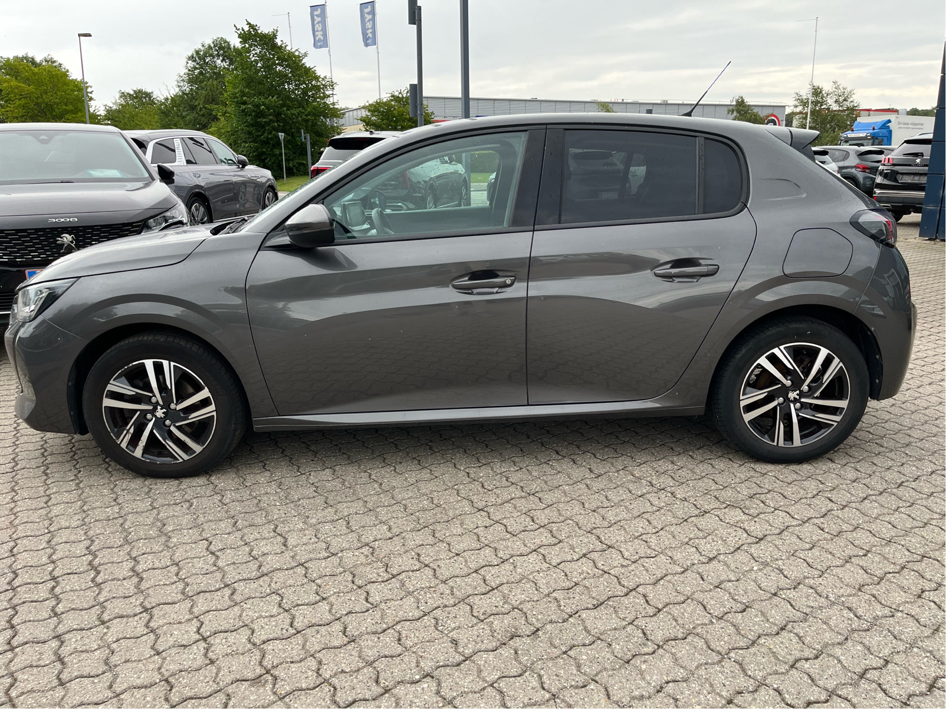 Billede af Peugeot 208 1,2 PureTech Supreme+ 100HK 5d 6g