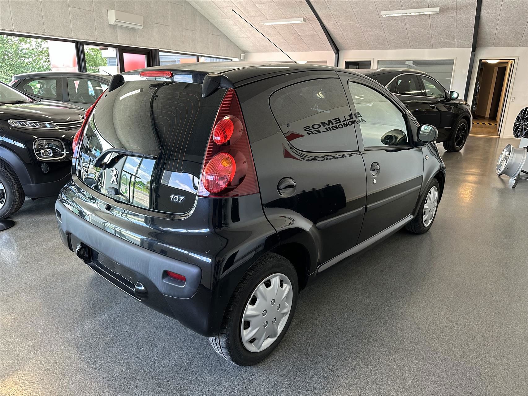 Peugeot 107 2013