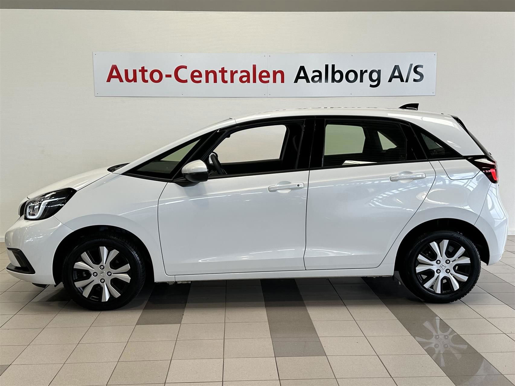 Billede af Honda Jazz 1,5 i-MMD  Hybrid Elegance E-CVT 109HK 5d 7g Aut.