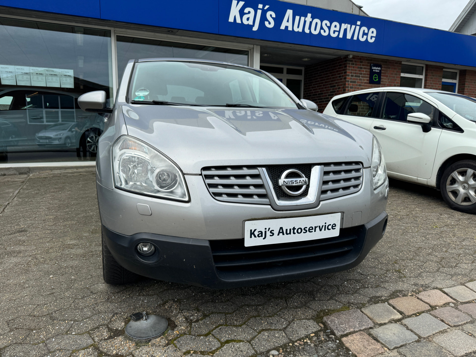 Billede af Nissan Qashqai 1,6 16V Acenta 4x2 115HK 5d