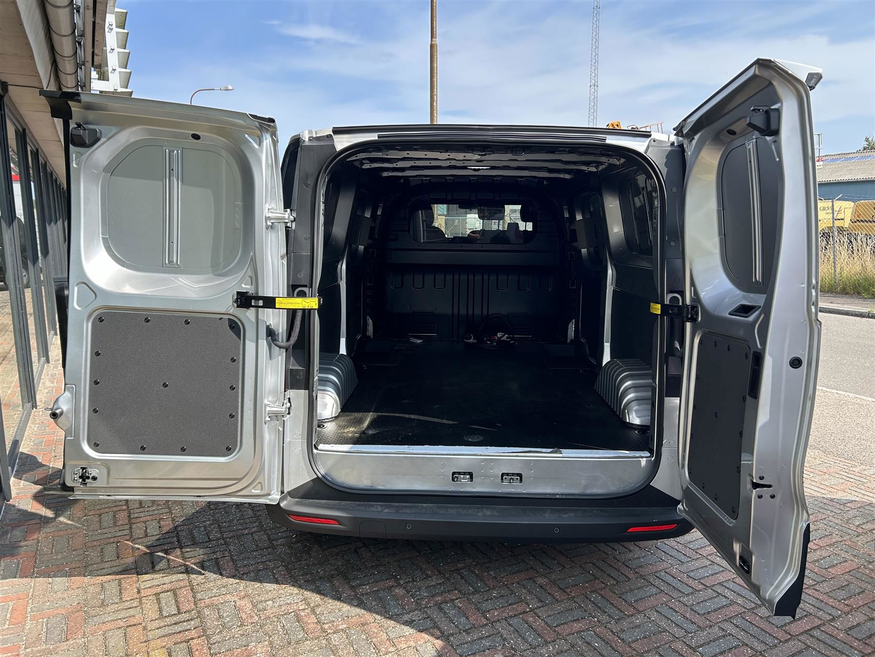 Billede af Maxus e-Deliver 7 L2H1 EL 204HK Van Aut.