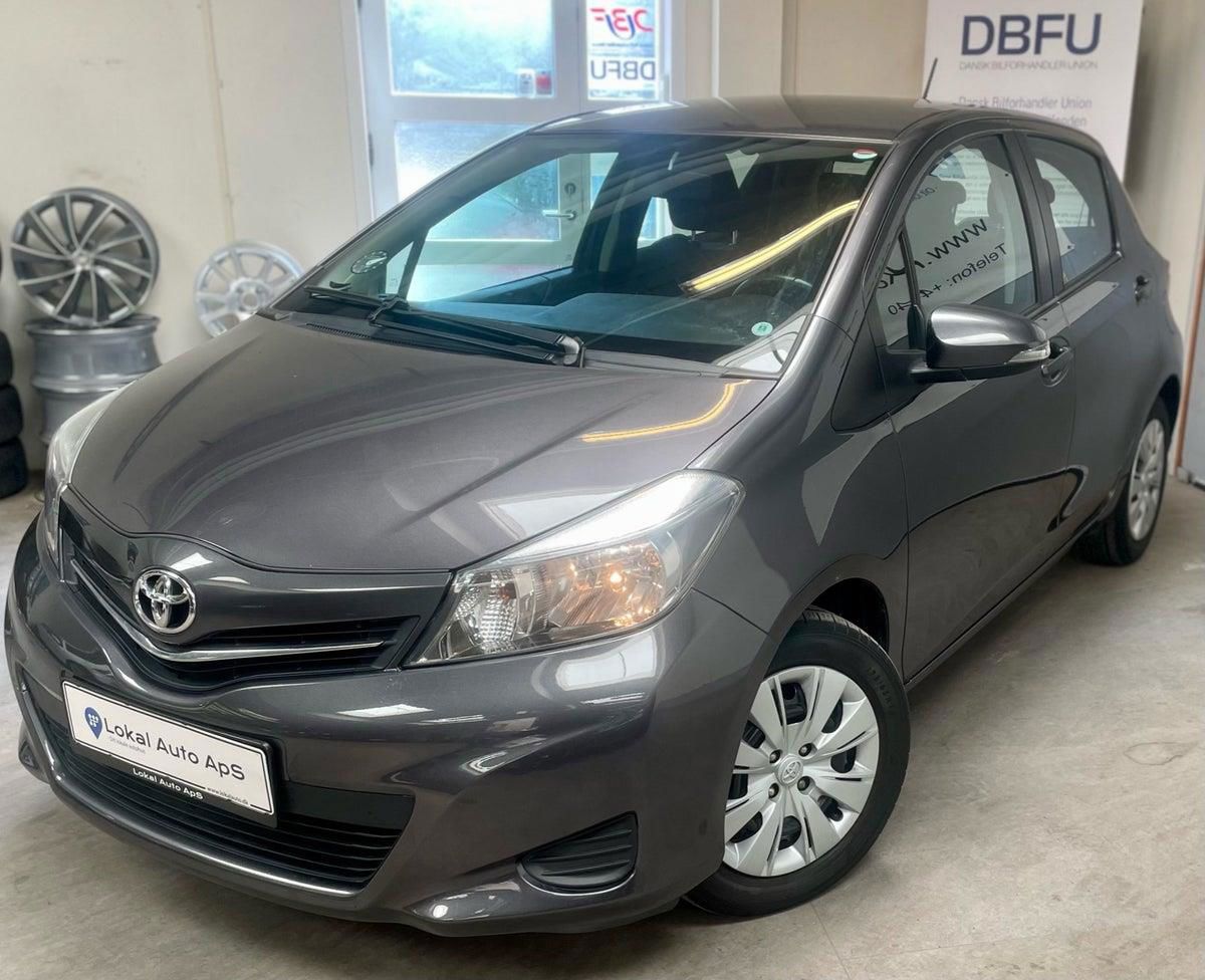 Toyota Yaris 2012