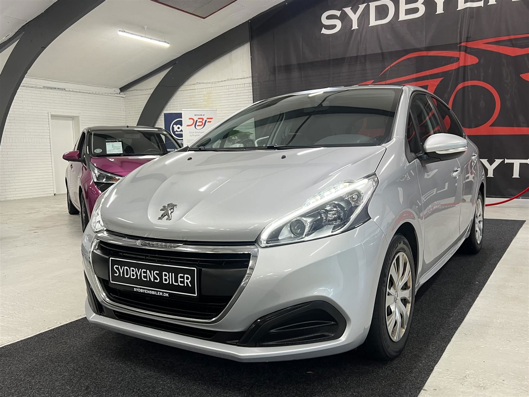 Peugeot 208 2017