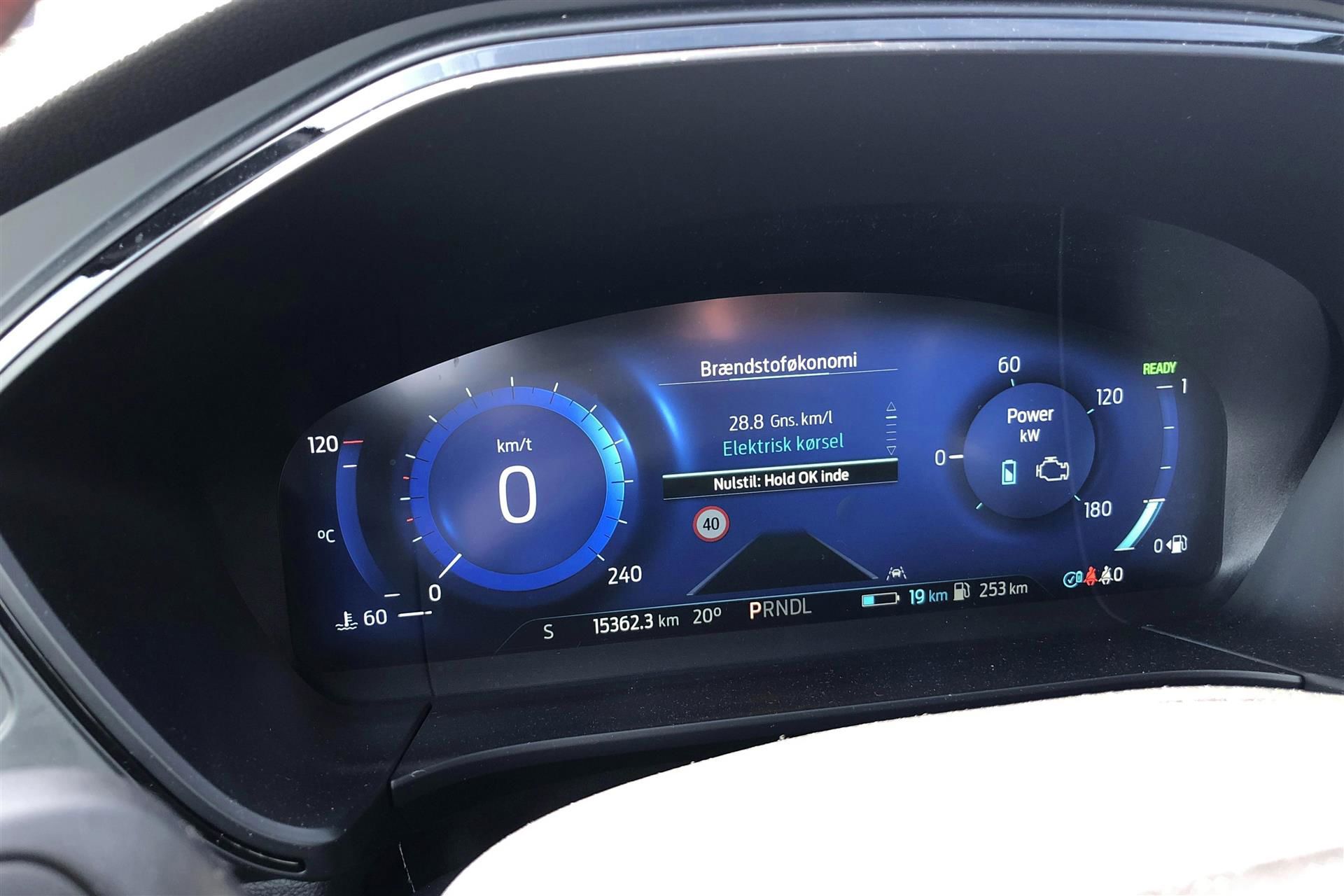 Billede af Ford Kuga 2,5 Plugin-hybrid Graphite Tech CVT 225HK 5d Trinl. Gear