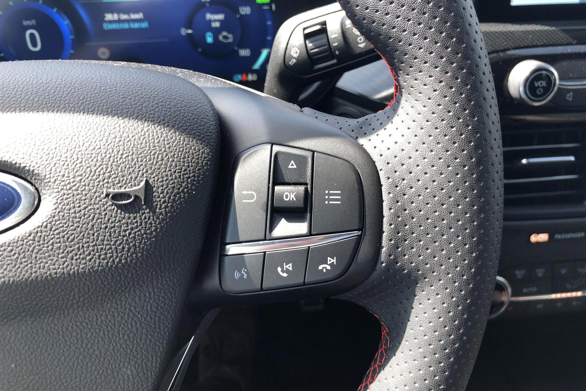 Billede af Ford Kuga 2,5 Plugin-hybrid Graphite Tech CVT 225HK 5d Trinl. Gear