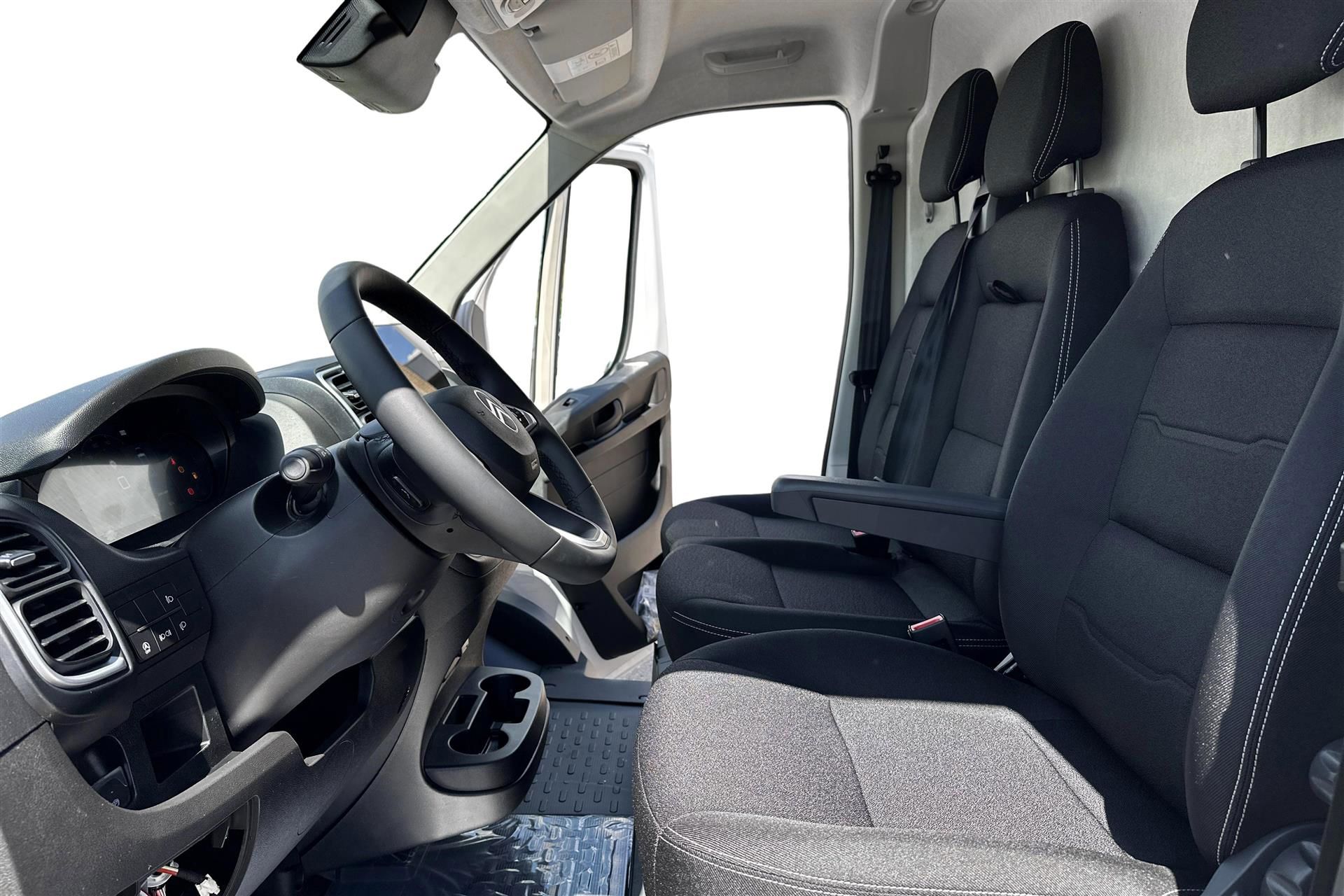 Billede af Citroën Jumper 35 L2H2 ML BlueHDi 140 EAT8 2.2 BHDi 140 L2H2 Aut.