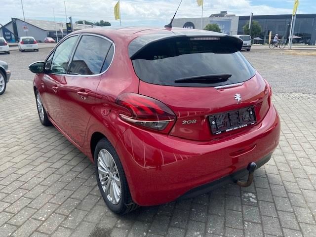 Billede af Peugeot 208 1,6 BlueHDi Desire Sky 100HK 5d