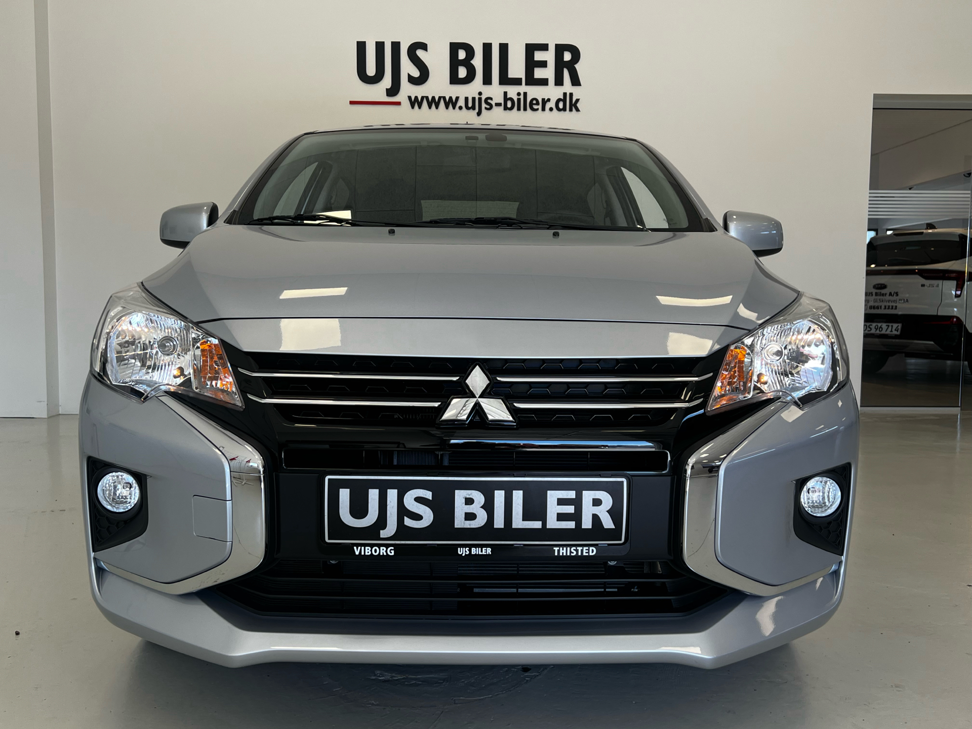 Billede af Mitsubishi Space Star 1,2 Invite+ AS&G 71HK 5d