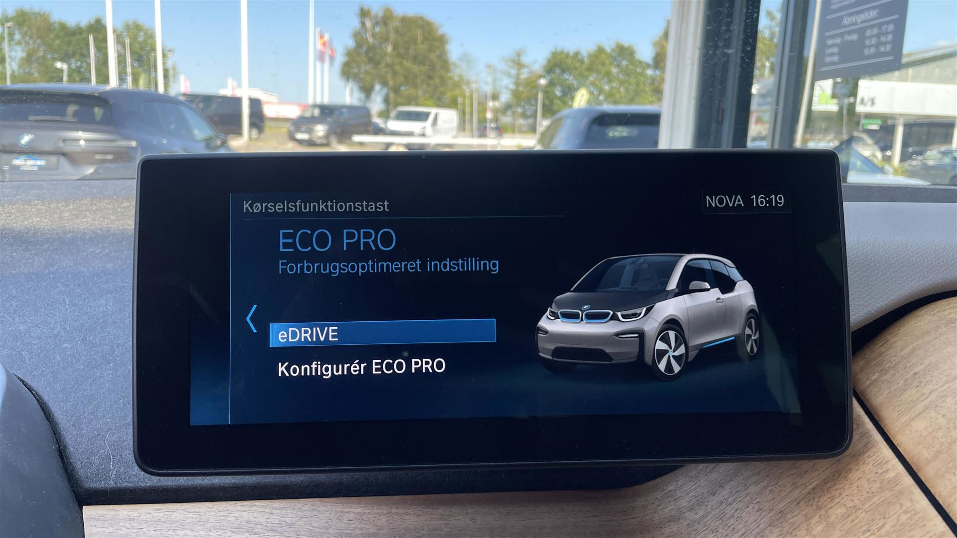 BMW i3 2020