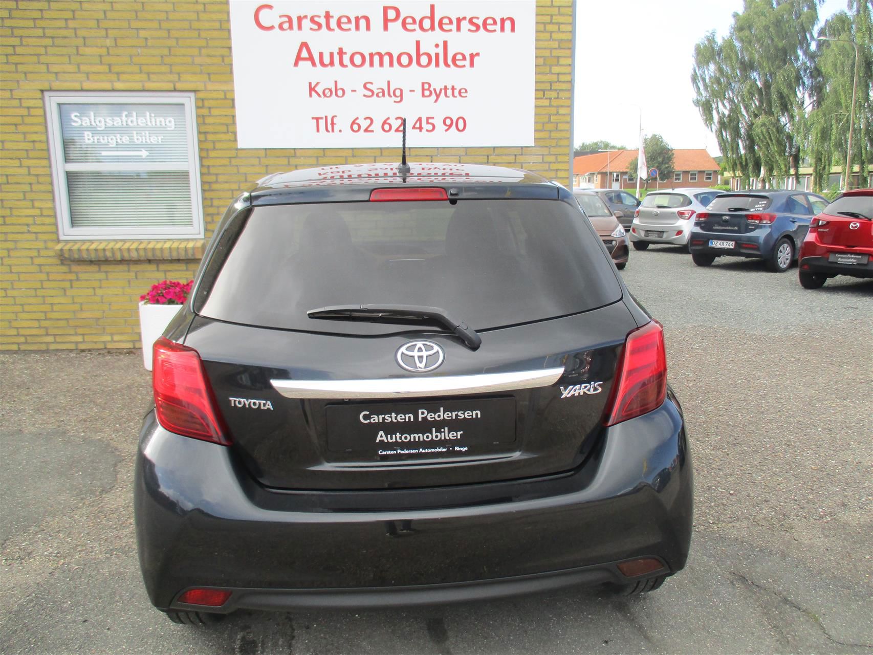 Billede af Toyota Yaris 1,3 VVT-I Lounge Edition 100HK 5d 6g