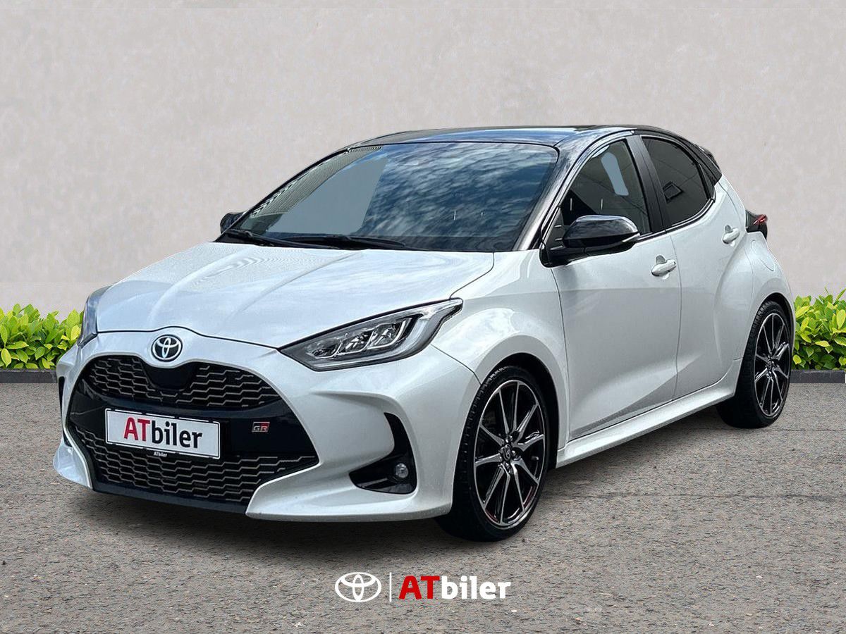 Billede af Toyota Yaris 1,5 Hybrid GR Sport Panorama 116HK 5d Trinl. Gear