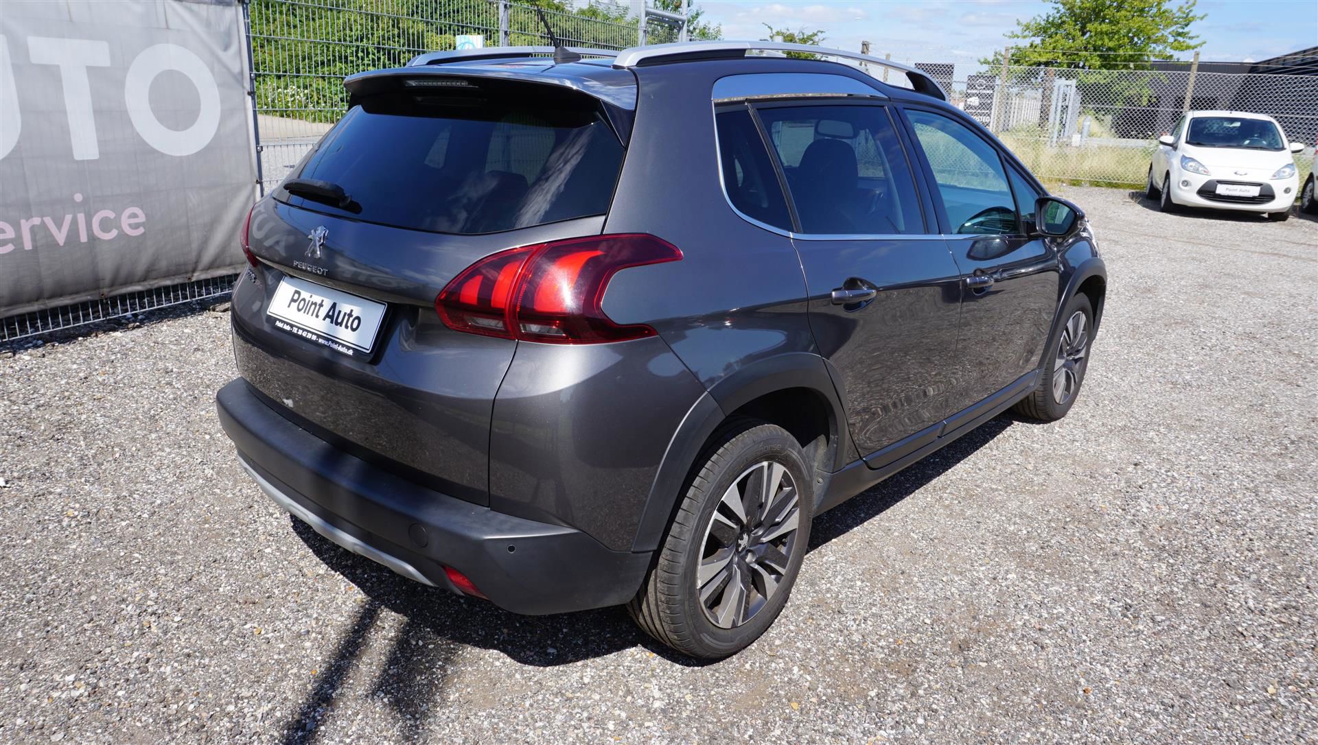 Billede af Peugeot 2008 1,6 BlueHDi Selection Sky 100HK 5d