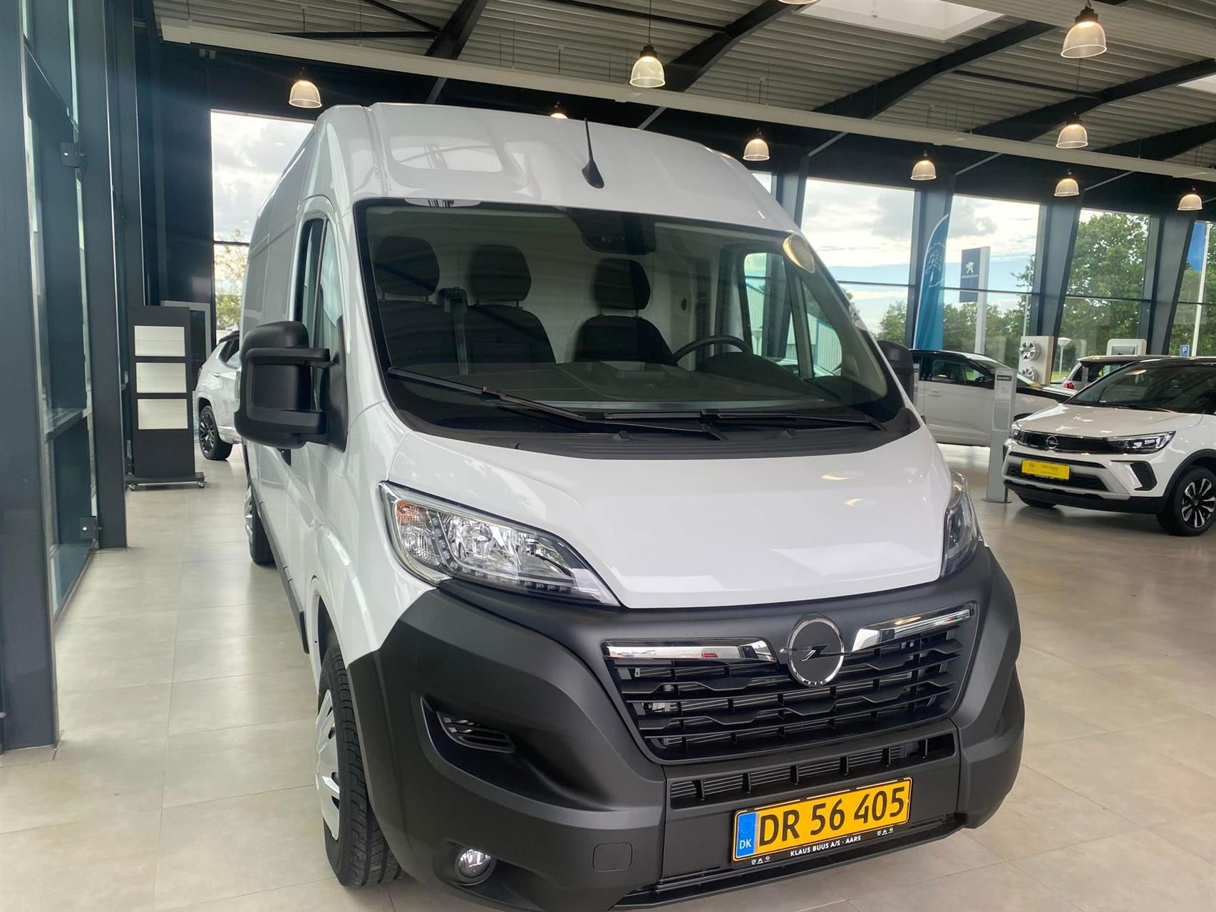 Billede af Opel Movano 33 L3H2 2,2 BlueHDi Enjoy+ 140HK Van 6g