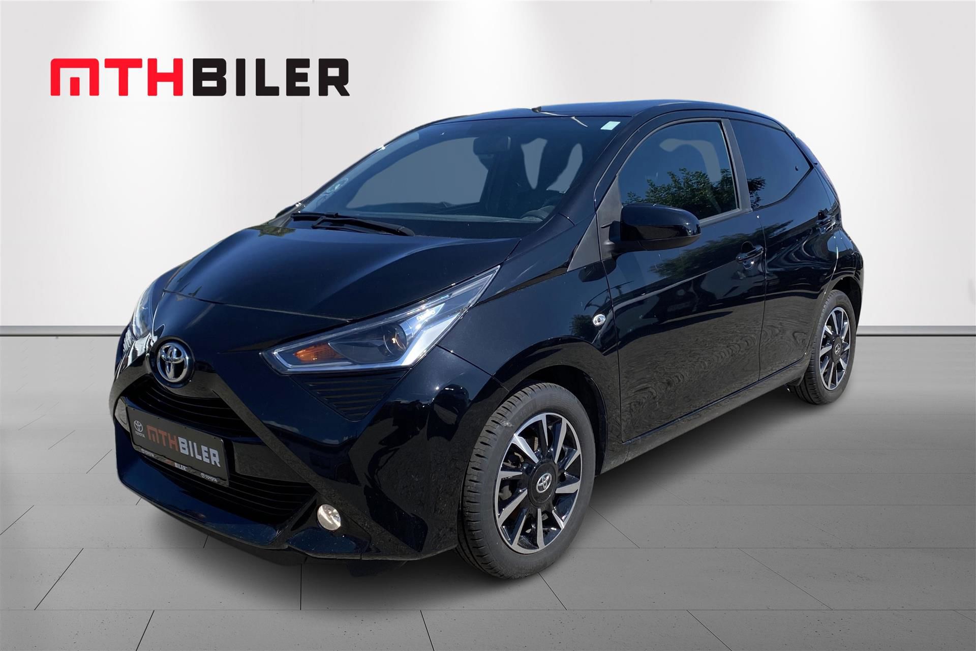 Billede af Toyota Aygo 1,0 VVT-I X-Black 72HK 5d