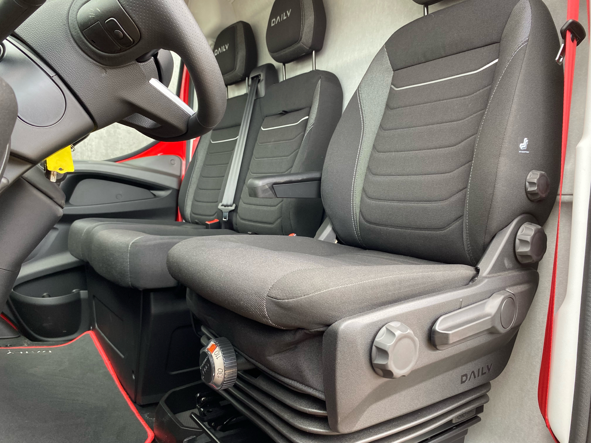 Billede af Iveco Daily 35S18 9m3 3,0 D 180HK Van 8g Aut.