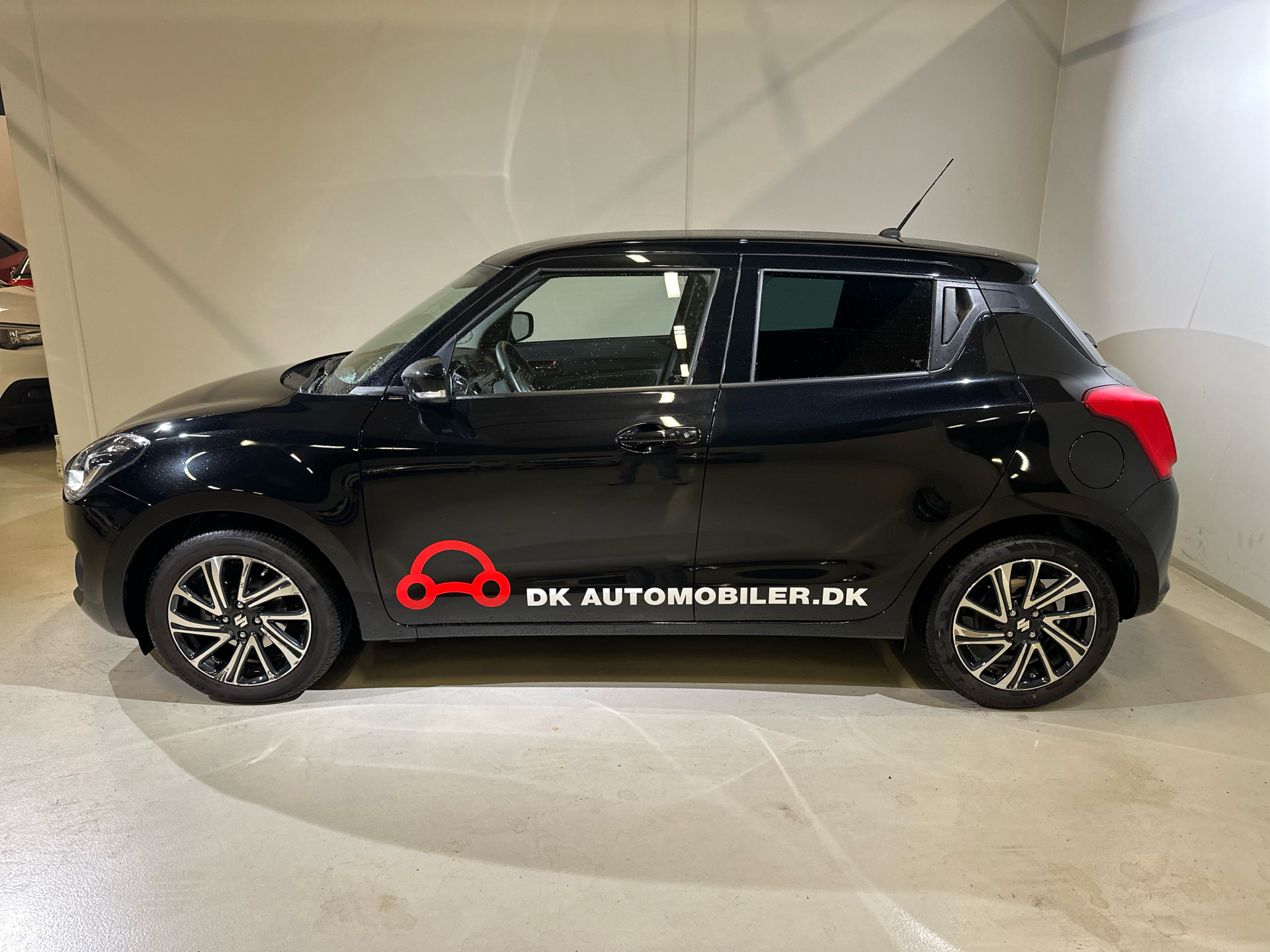 Billede af Suzuki Swift 1,2 Dualjet  Mild hybrid Exclusive AEB 83HK 5d