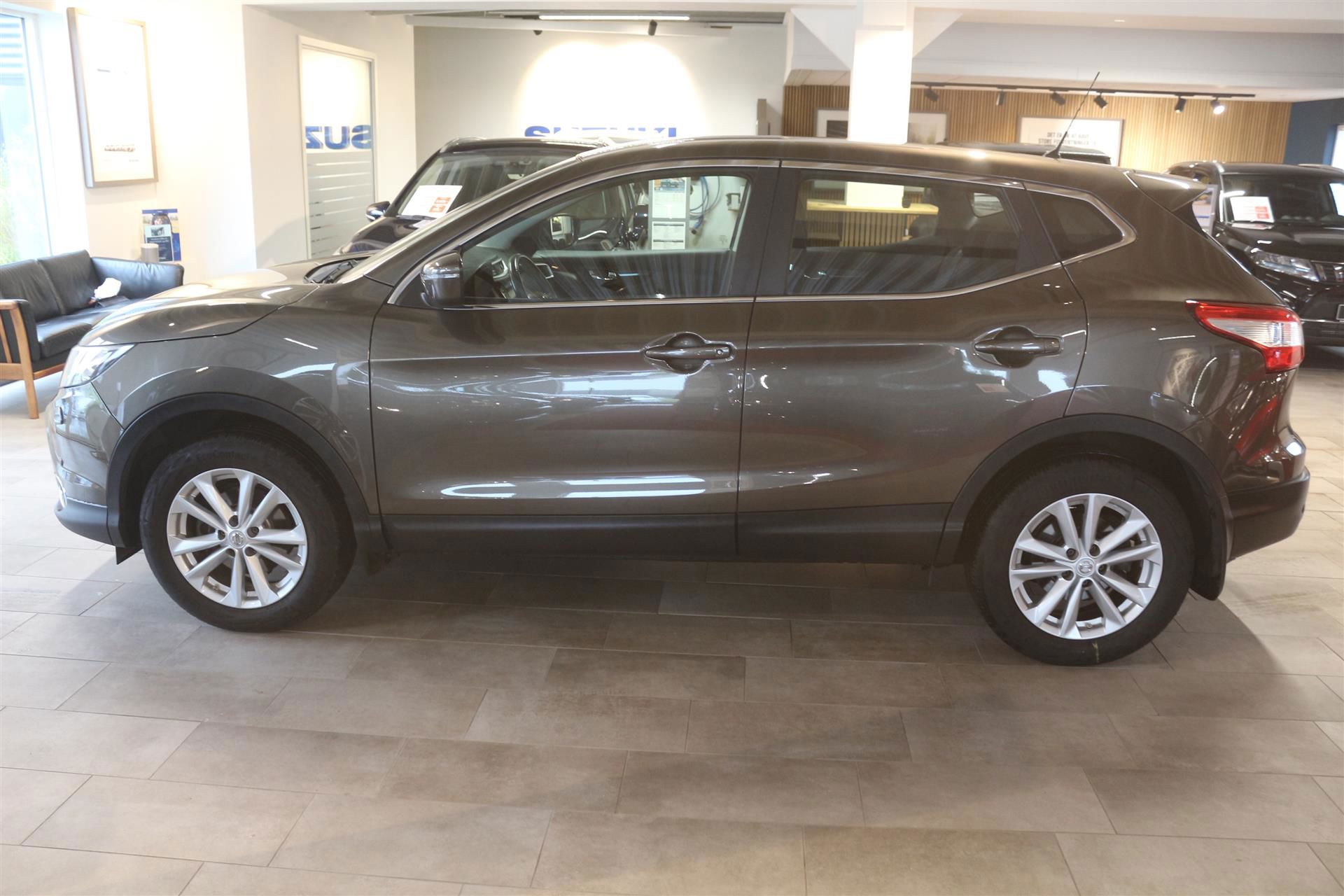 Billede af Nissan Qashqai 1,2 Dig-T Acenta Connect 115HK 5d 6g