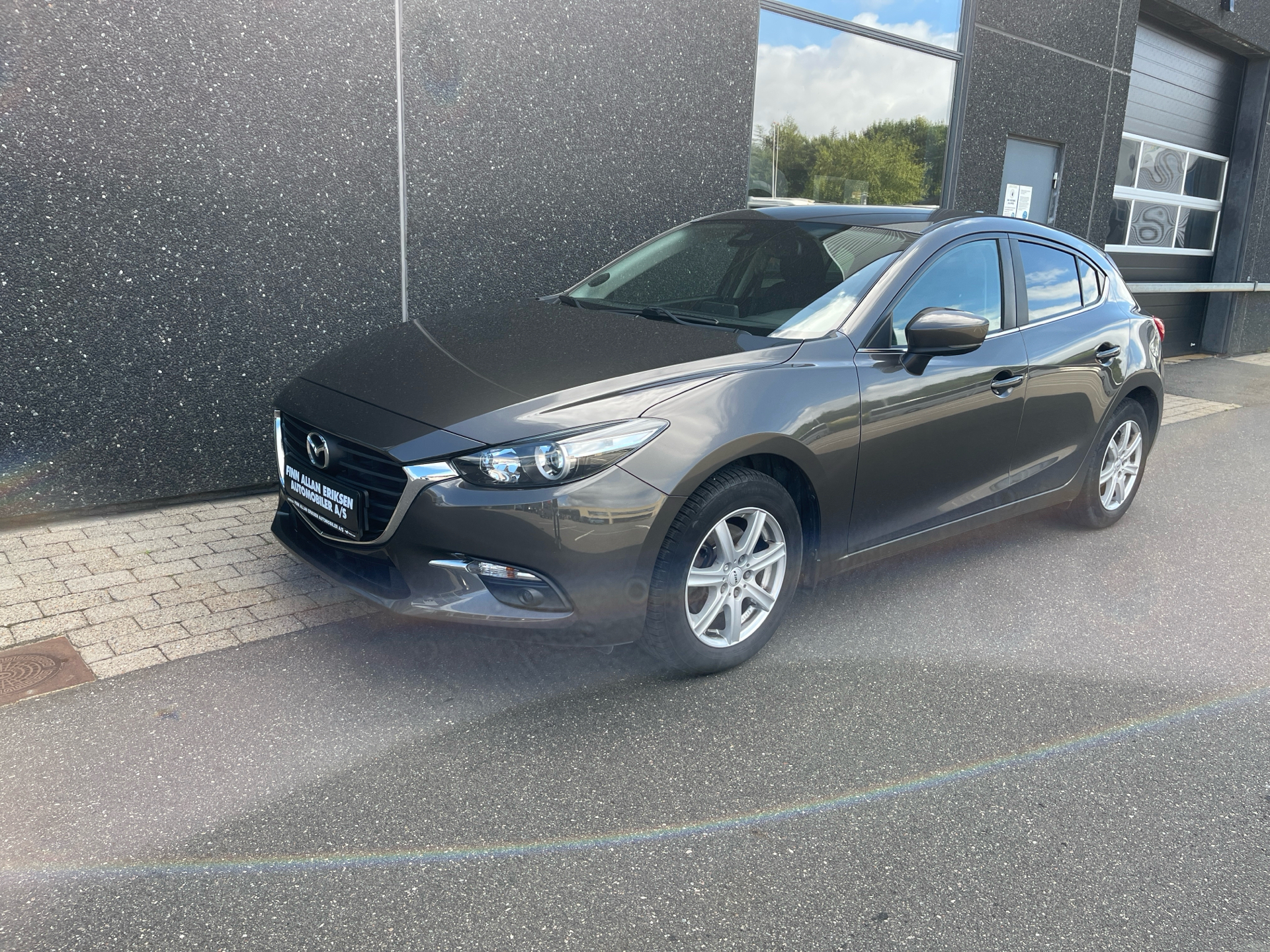 Billede af Mazda 3 2,0 Skyactiv-G Vision 120HK 5d 6g