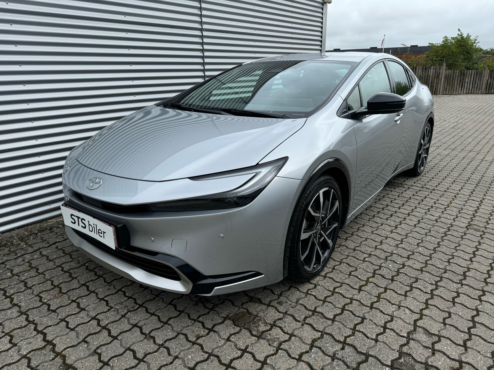 Billede af Toyota Prius Plug-in 2,0 Plugin-hybrid Elegant 223HK 5d Aut.