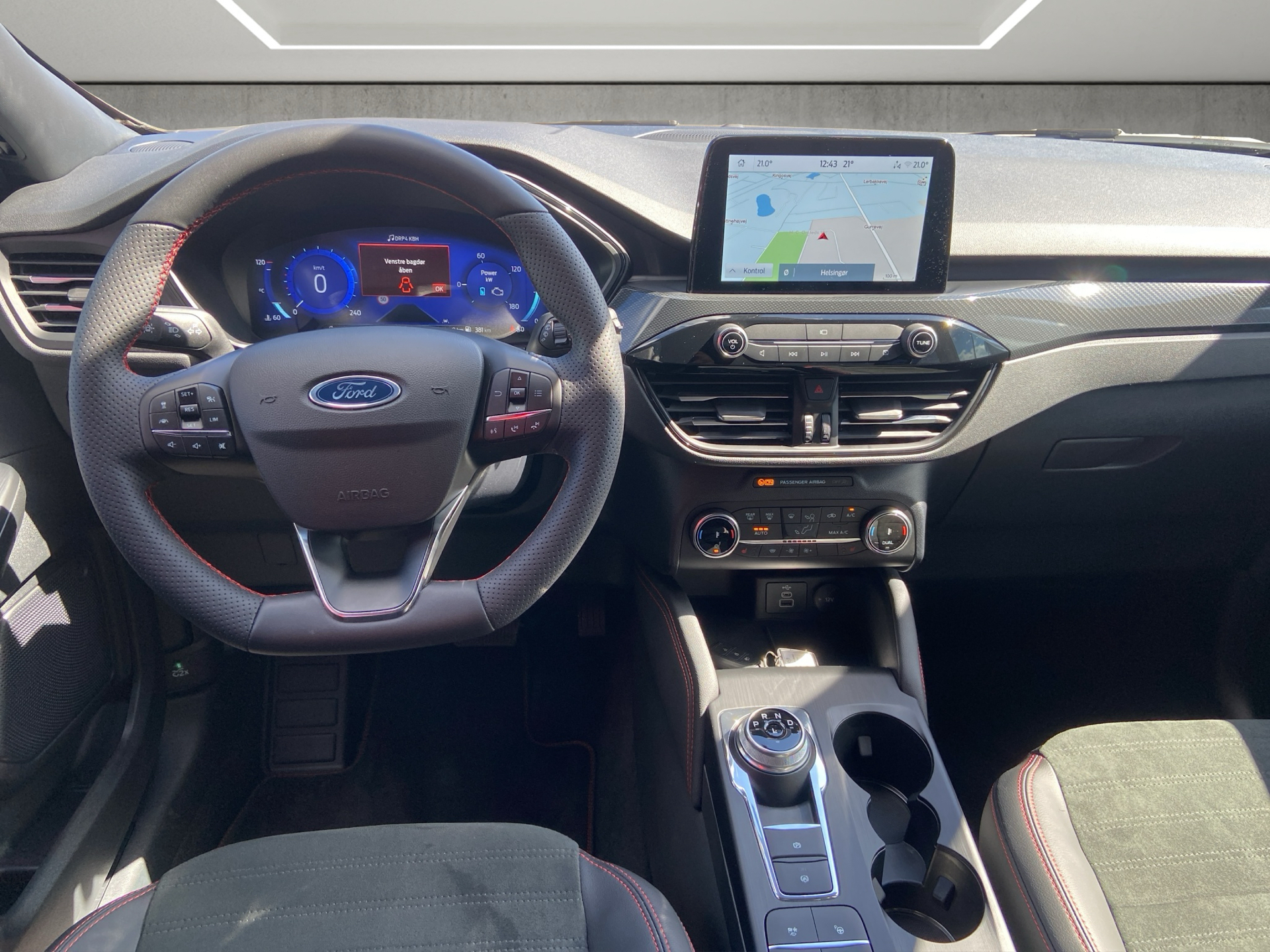 Billede af Ford Kuga 2,5 Plugin-hybrid ST-Line X CVT 225HK 5d Trinl. Gear