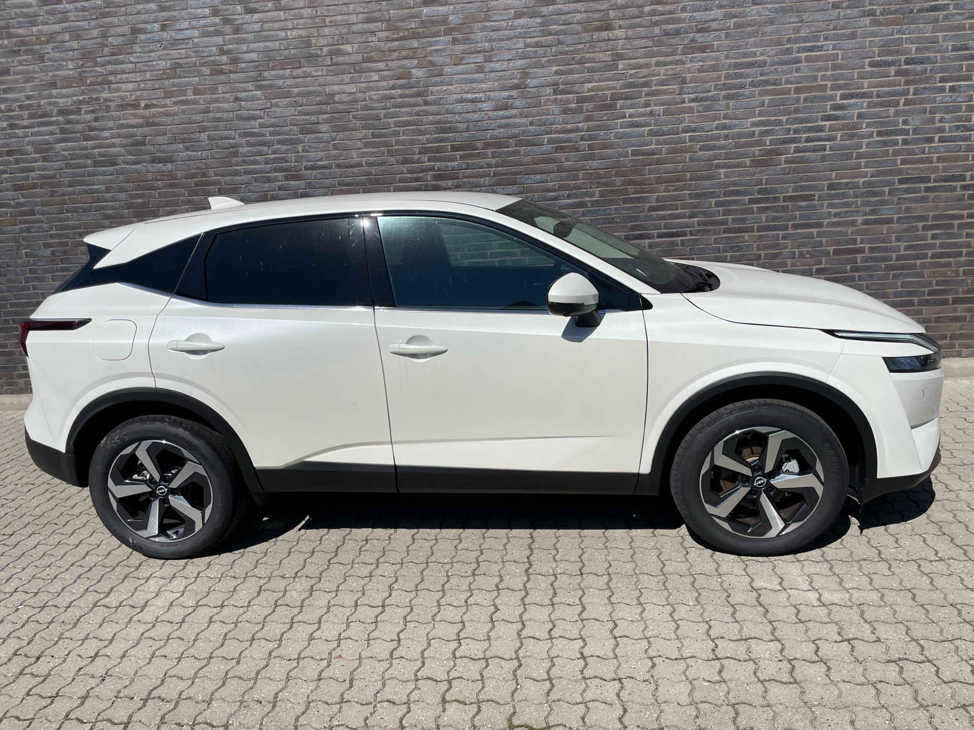 Billede af Nissan Qashqai 1,3 MHEV  Mild hybrid N-Connecta 140HK 5d 6g