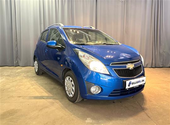 Chevrolet Spark 1,2 LT 82HK 5d