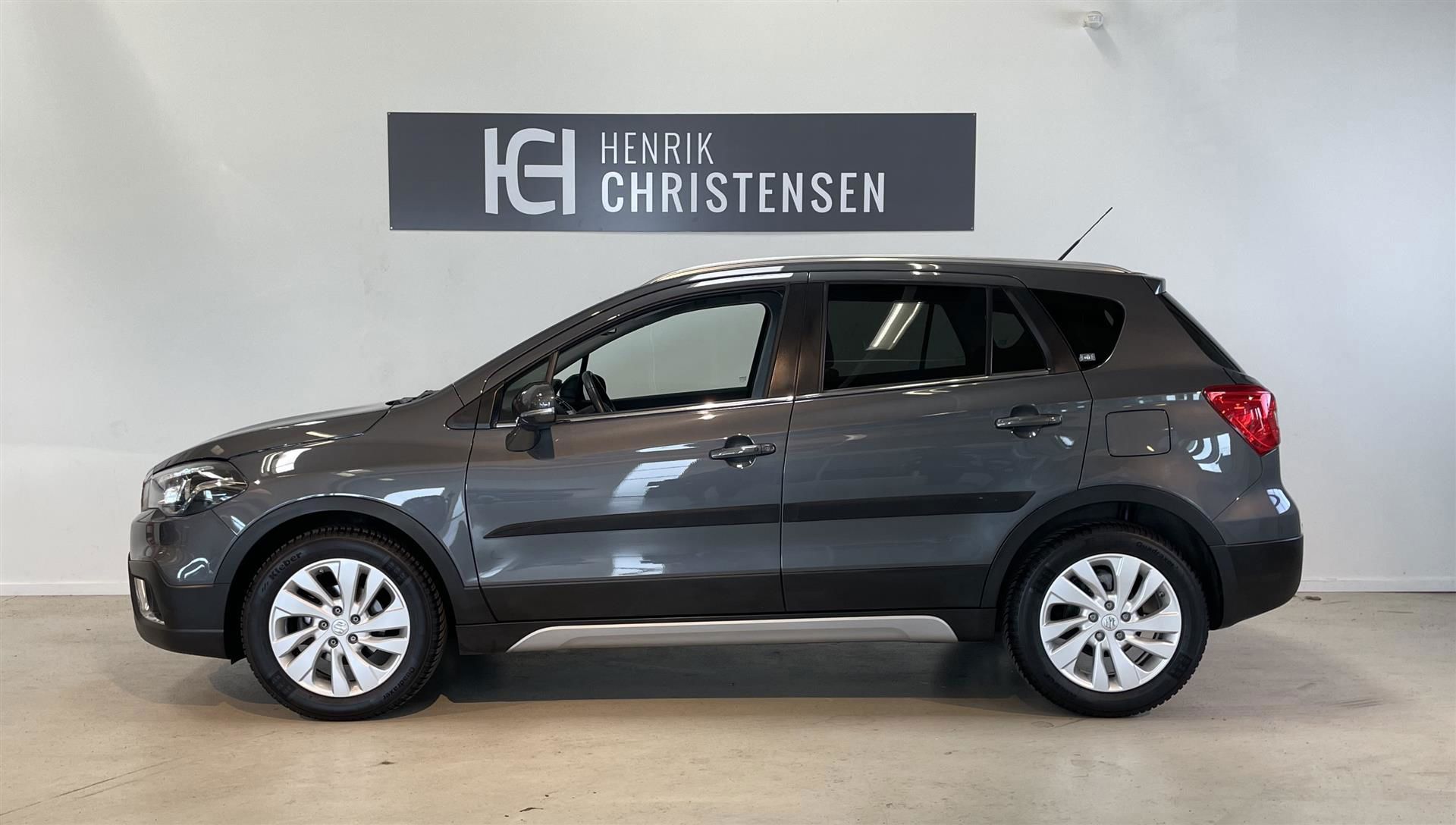 Billede af Suzuki S-Cross 1,0 Boosterjet Active Hit 112HK 5d 6g Aut.