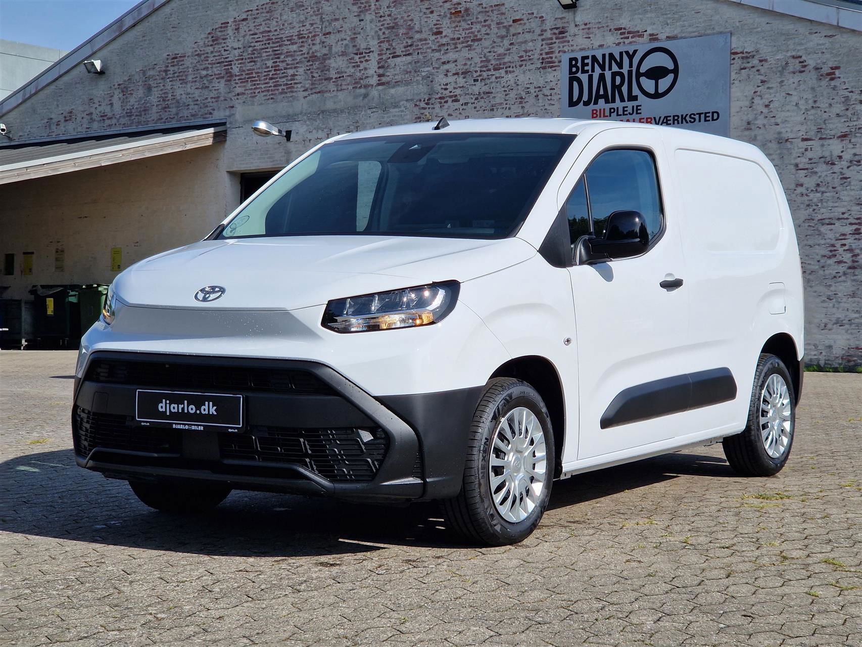 Billede af Toyota Proace City 1.5 diesel 100hp Medium/En skydedør Comfort Master