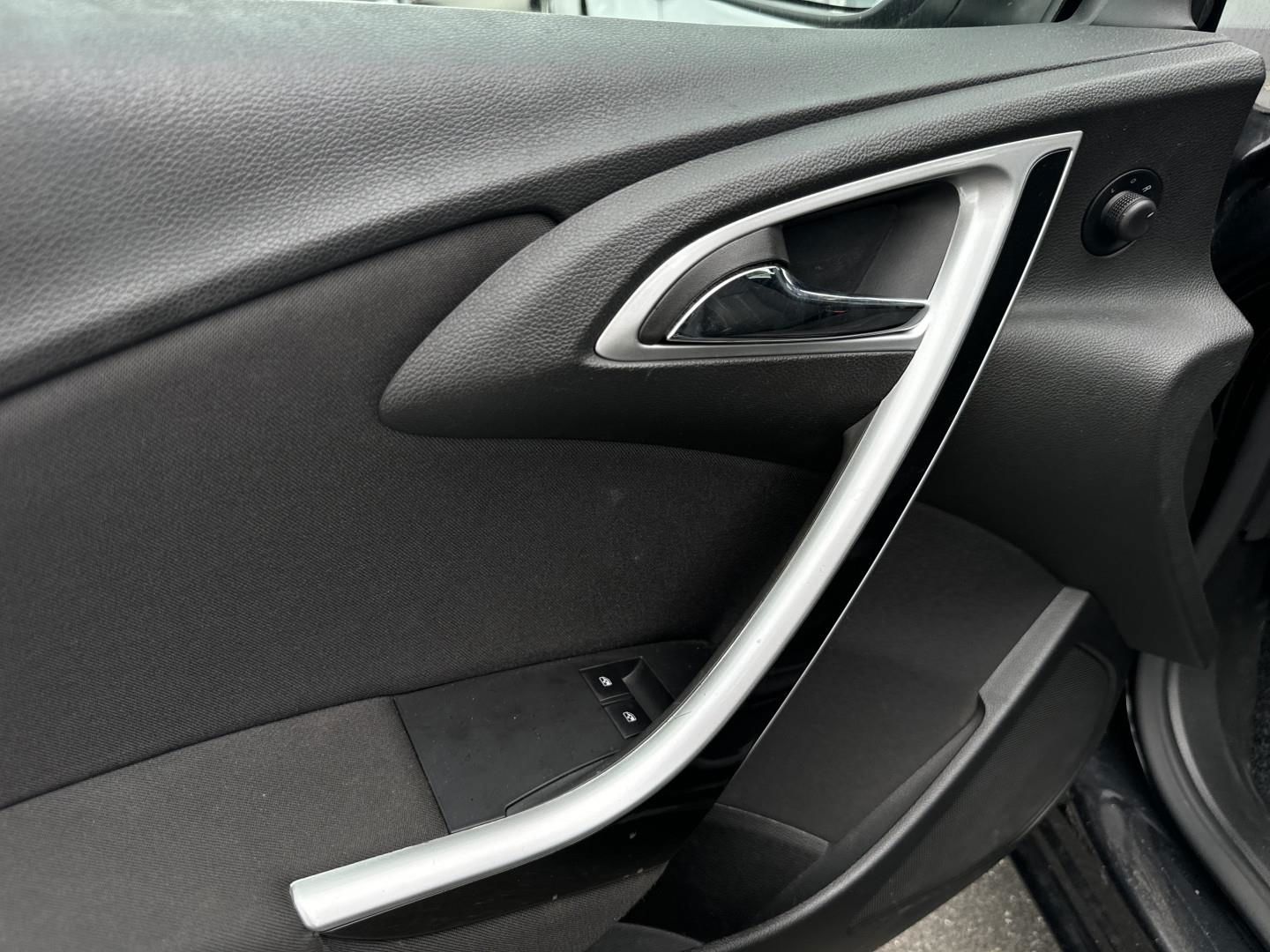 Billede af Opel Astra 1,4 Turbo Sport Start/Stop 140HK 5d 6g