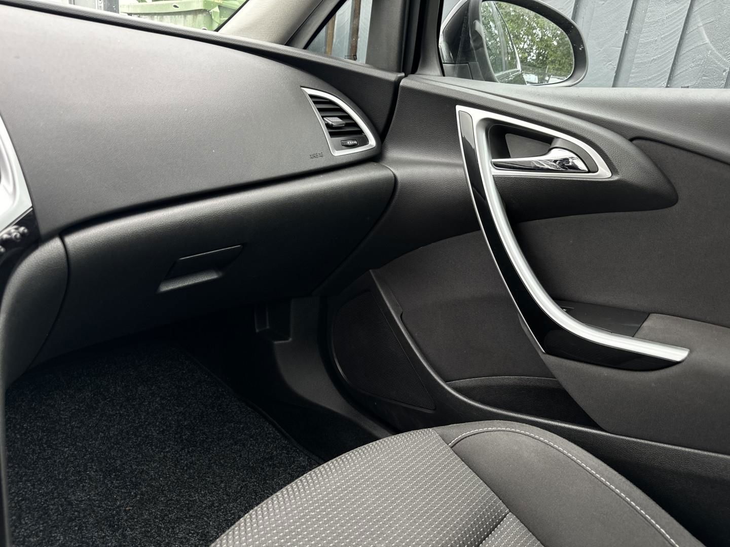 Billede af Opel Astra 1,4 Turbo Sport Start/Stop 140HK 5d 6g