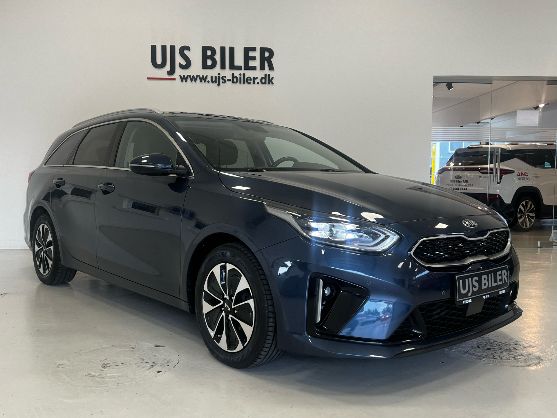 Billede af Kia Ceed SW 1,6 GDI PHEV  Plugin-hybrid Upgrade m/Plus DCT 141HK Stc 6g Aut.