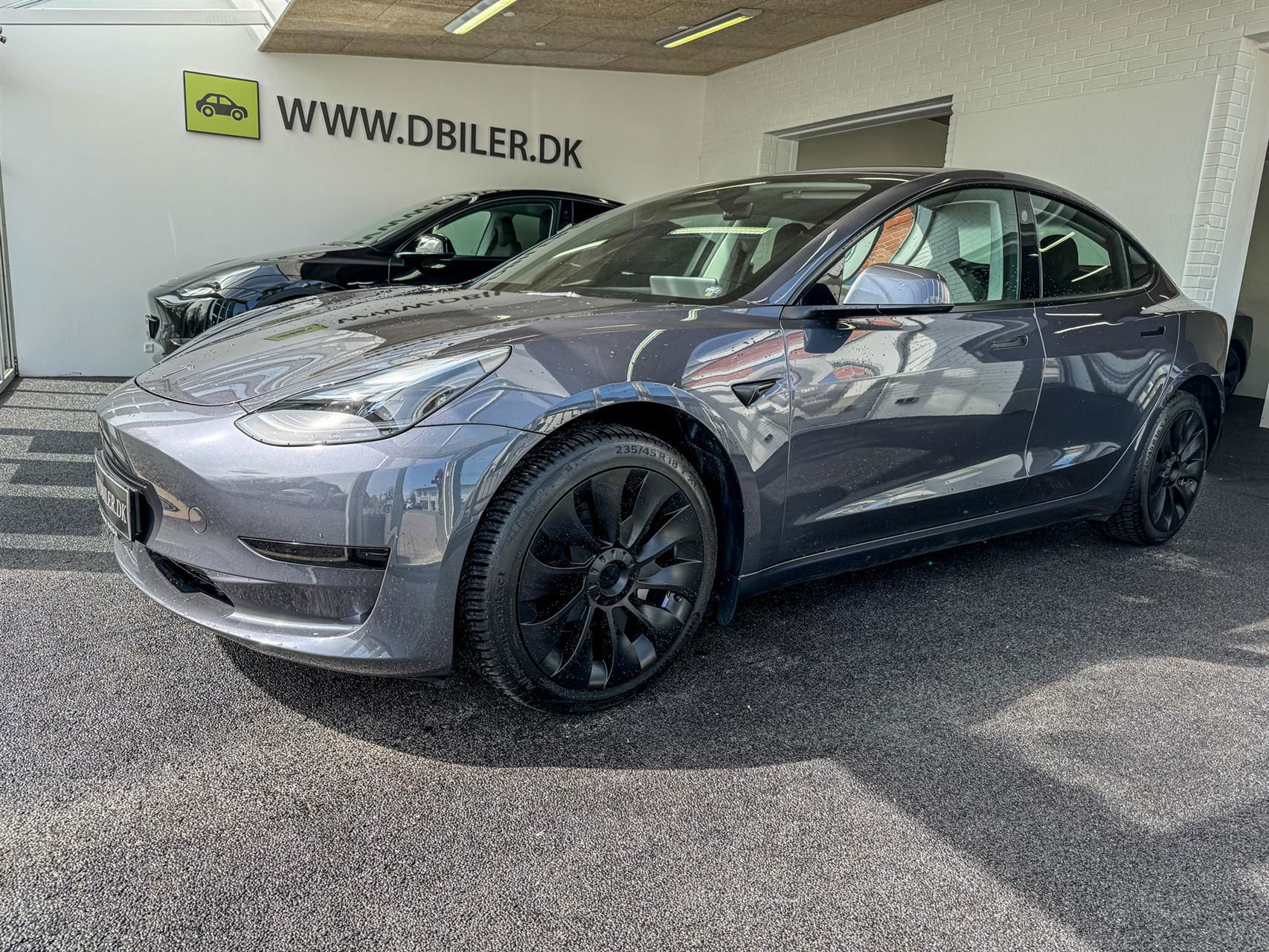 Billede af Tesla Model 3 EL Standard Range 283HK Aut.