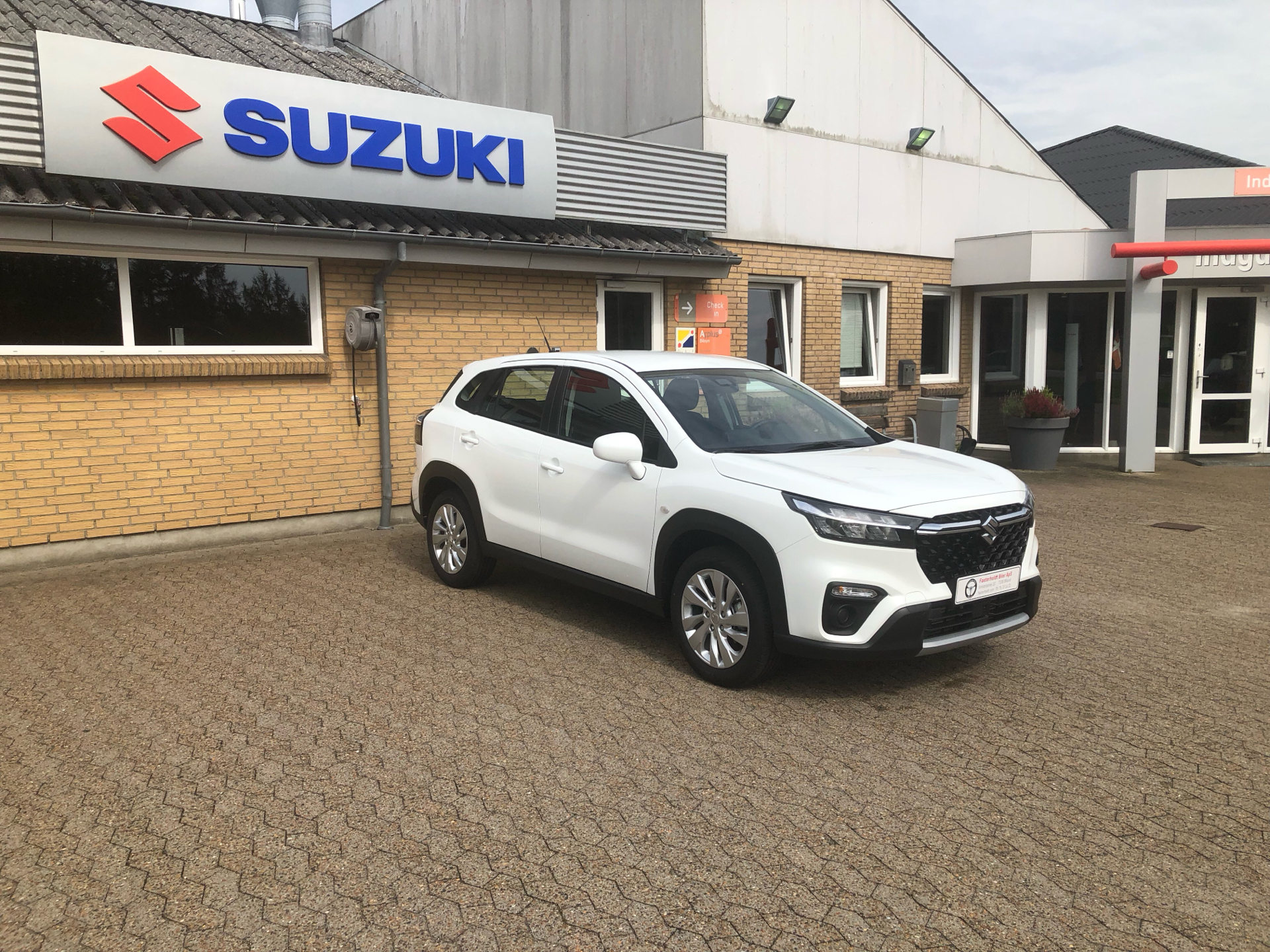 Billede af Suzuki S-Cross 1,4 Boosterjet  Mild hybrid Comfort 129HK 5d 6g